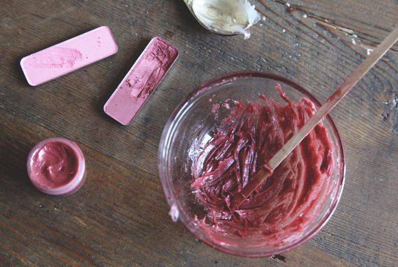 DIY Lip Gloss