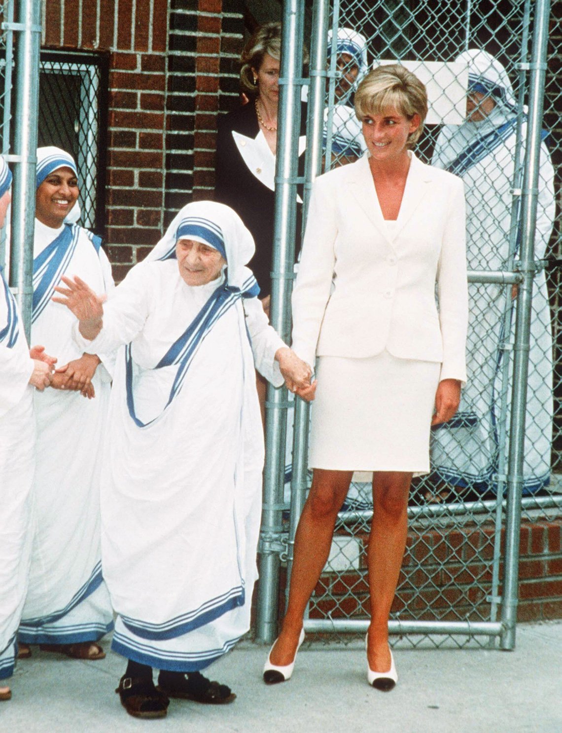 Princess Diana And Mother Teresa Died Days Apart In 1997