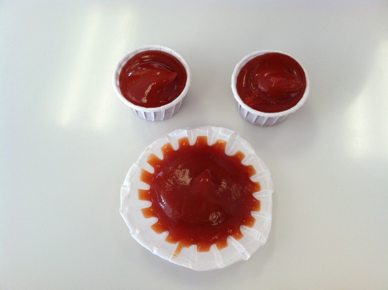 Condiment Cups Made Of Paper