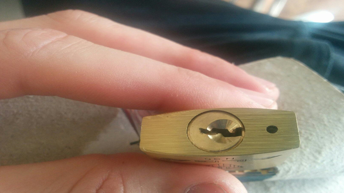 Small Hole In Padlocks