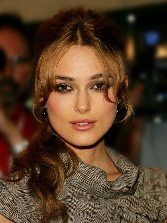 Keira Knightley 2005 (cropped)