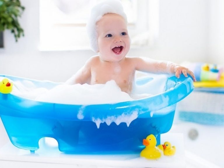 Everything To Know About Bath Temperature Safety For Your Baby | BedTimez